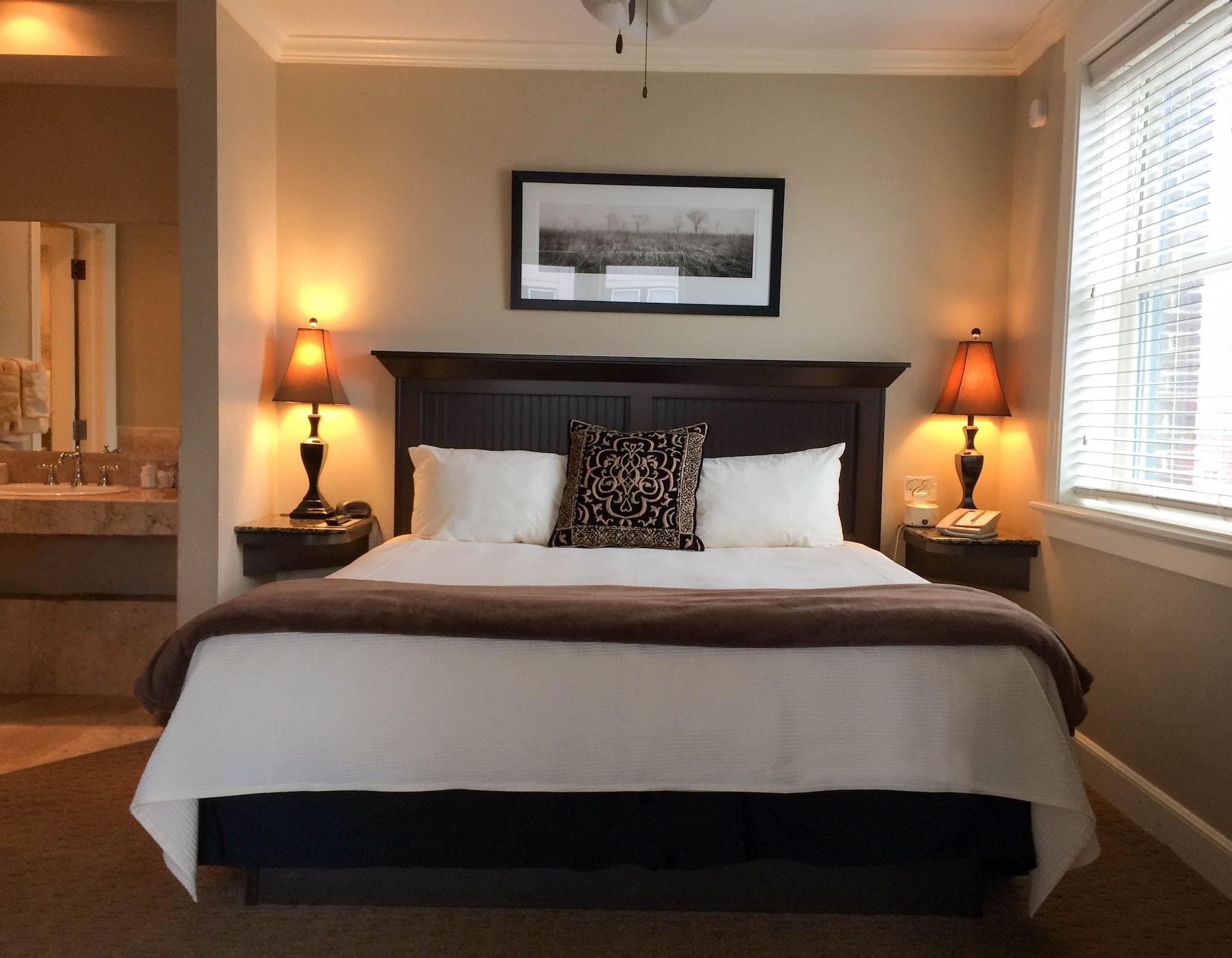 The Eldridge Hotel Lawrence Bagian luar foto