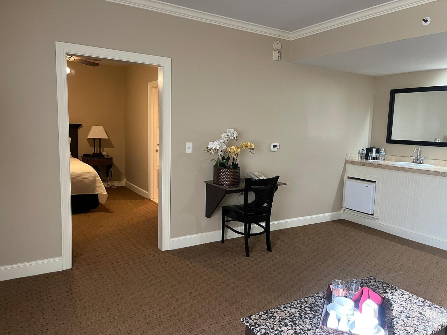 The Eldridge Hotel Lawrence Ruang foto